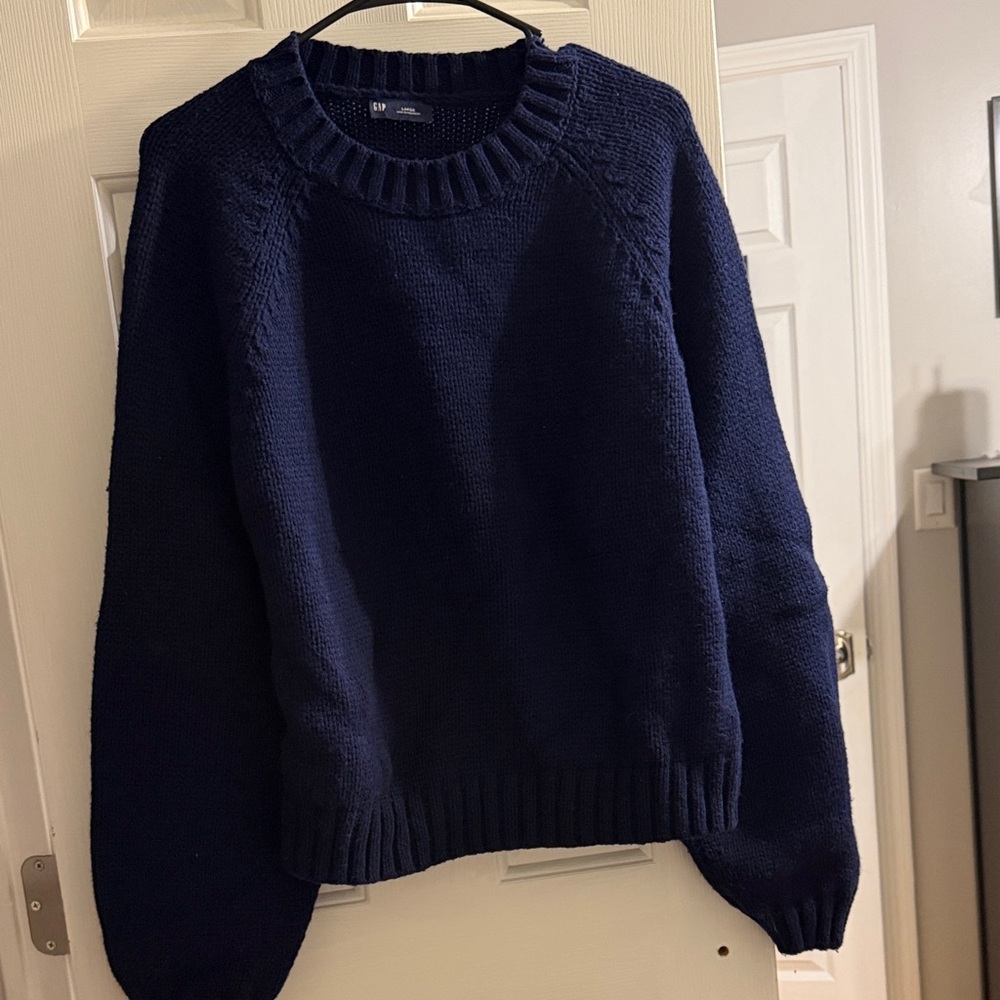 GAP Deep Blue Knit Pullover